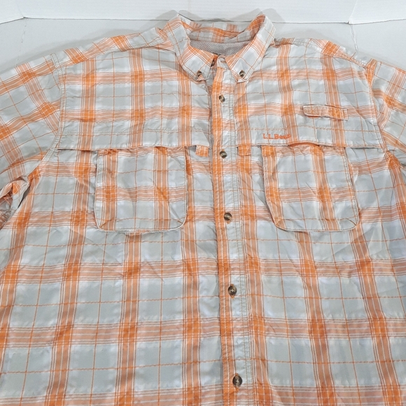 LL Bean Short Sleeve Plaid Tropicwear Shirt - Picture 3 of 5